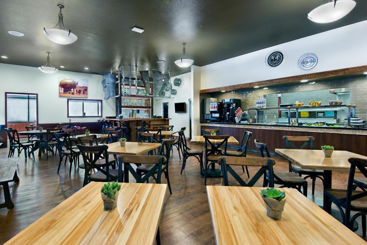 Oxford Suites Hermiston Dış mekan fotoğraf